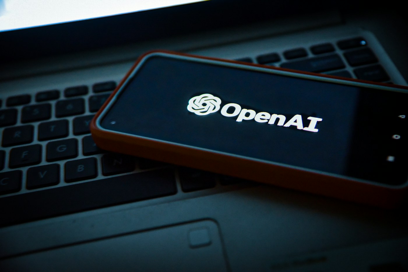 DeepSeek R1 Nedir, Nasıl Çalışır? Açık Kaynak Akıl Yürütme Modellerinin Geleceği