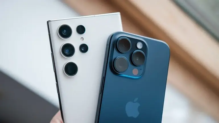 Hangisini Daha İyi? iPhone mu Samsung mu?