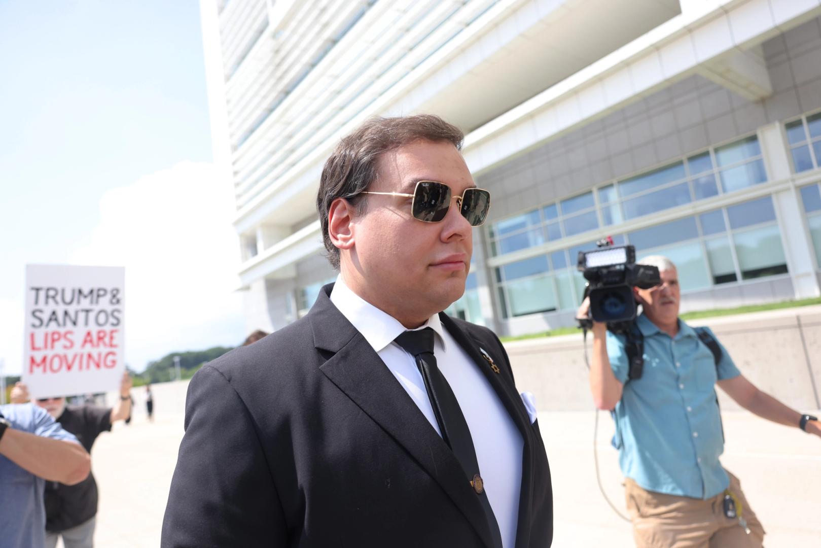 Santos’ın Yaşadığı Yaşam Boyu Yasağı: Kalshi’nin Kripto Bahis Pazarındaki Çark Makinesi ve Sektördeki Etkileri